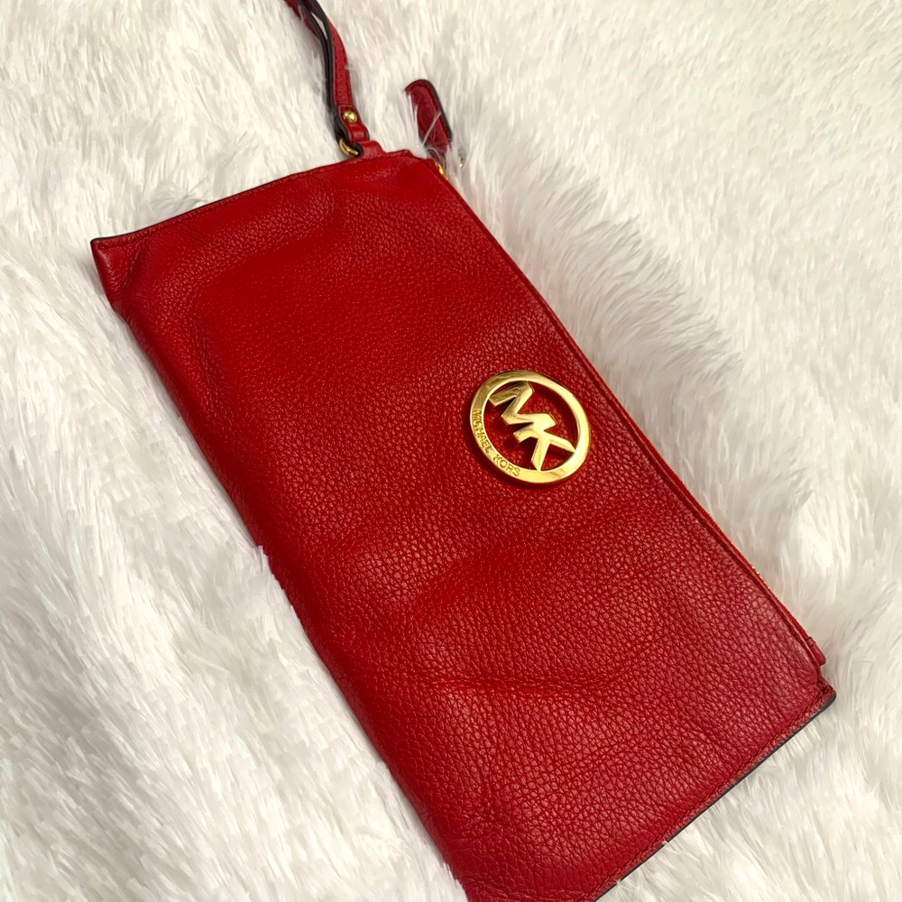 Michael Kors wristlet